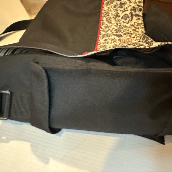 Crop In Style Scrapbooking Organizer Tote - Picture 3 of 9